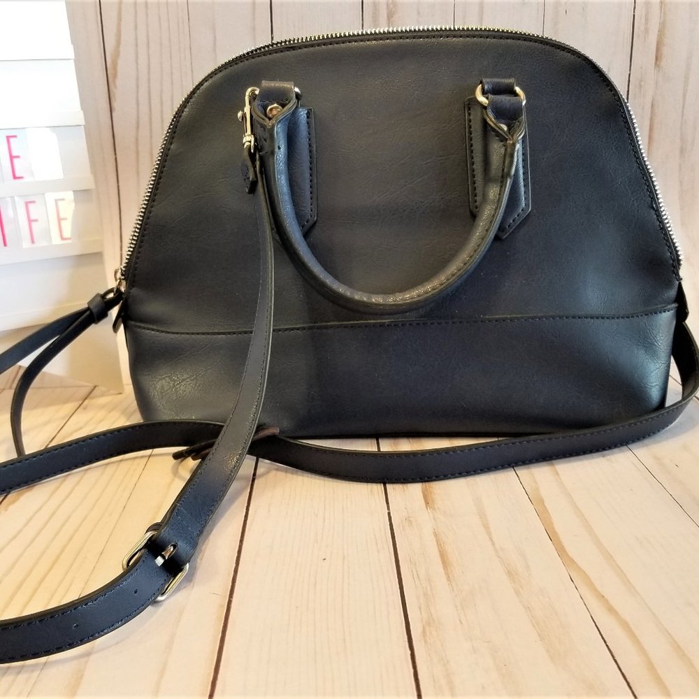 Gorgeous Navy Blue Flat Bottom Bag